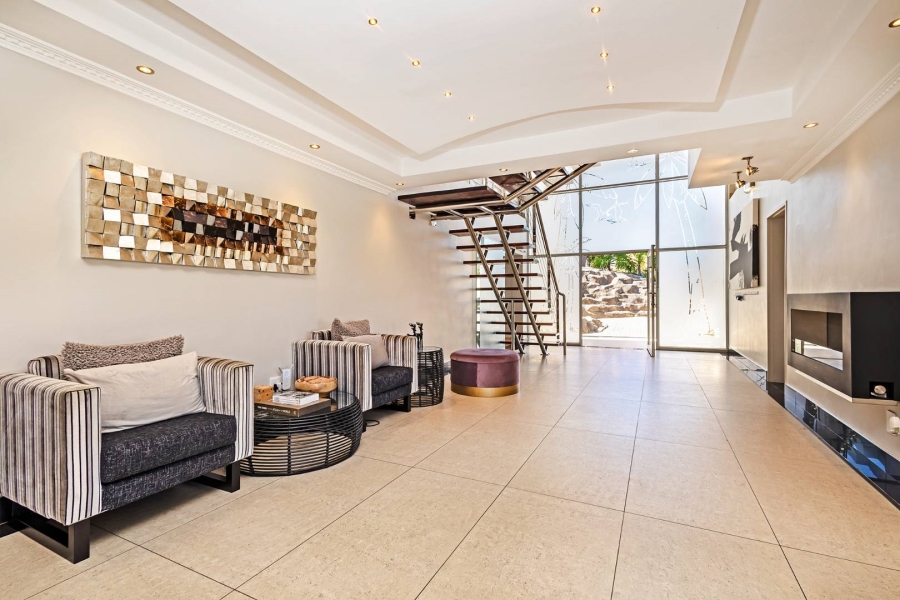 6 Bedroom Property for Sale in Baronetcy Estate Western Cape